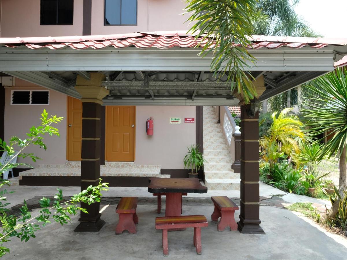 OYO 44005 Senangin Resort&Cafe Tumpat Exterior foto
